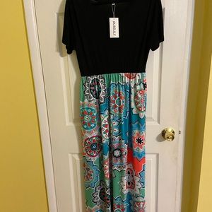 NWT short sleeved Maxi Dress